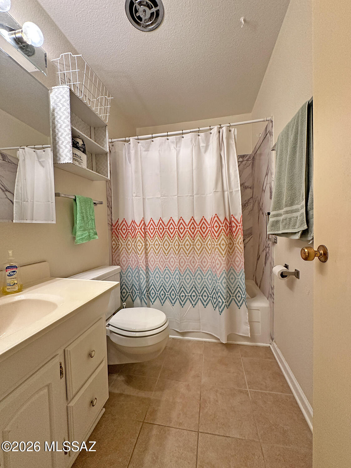 1755 South Jones Boulevard, Unit R 207 Tucson, AZ 85713 - Photo 24 of 31 Bathroom