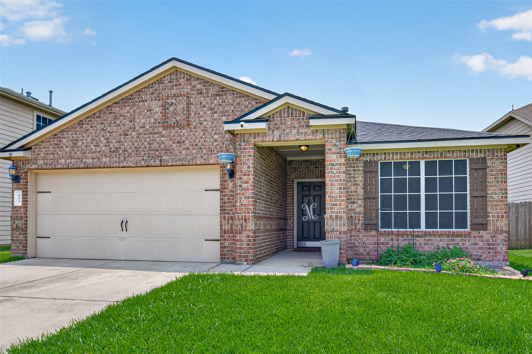 902 Marigold Road Baytown, TX 77521 - Photo 4 of 43