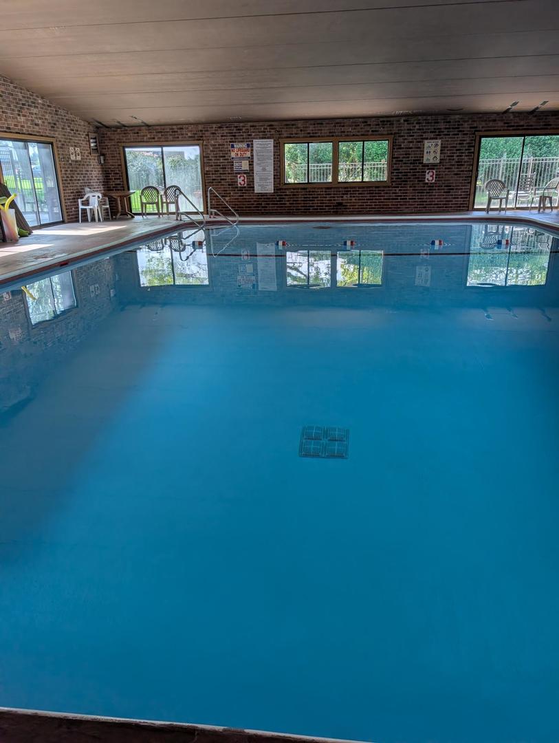 1424 Woodbridge Road, Unit 2H Joliet, IL 60436 - Photo 19 of 34 Gallery Image 19