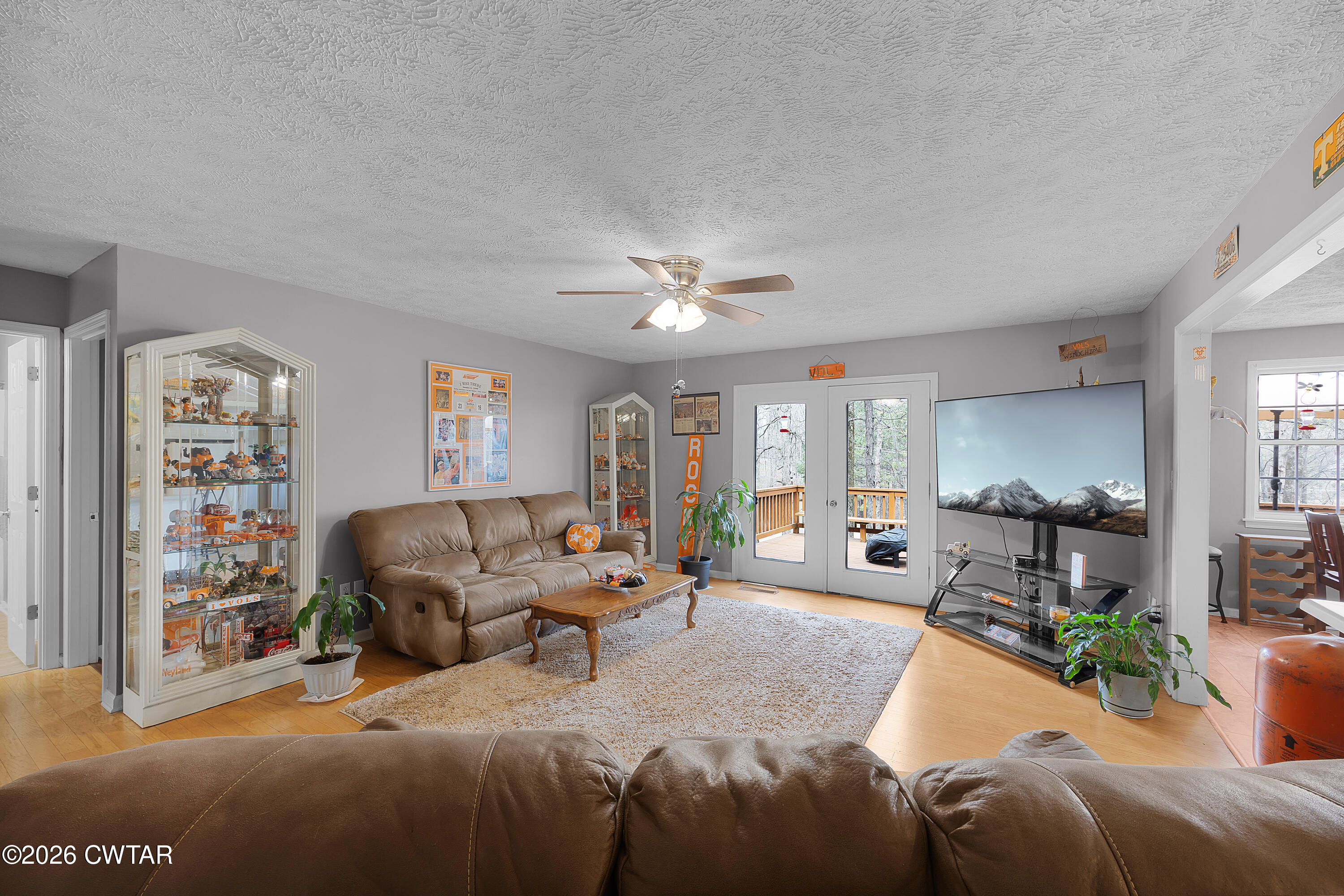 164 Mathis Crossing Road Milan, TN 38358 - Photo 13 of 33 a living room with furniture and a large window