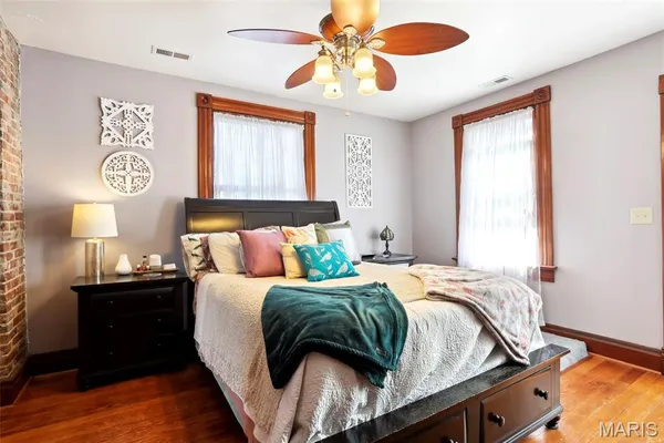 $379,900 | 502 West 5th Street, Washington, MO 63090