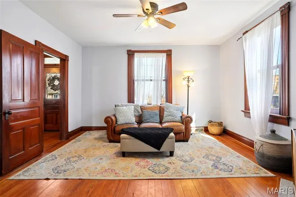 $379,900 | 502 West 5th Street, Washington, MO 63090