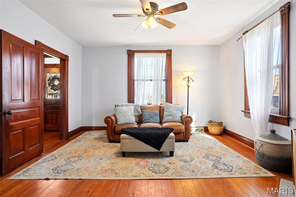 502 West 5th Street Washington, MO 63090 - Photo 4 of 28