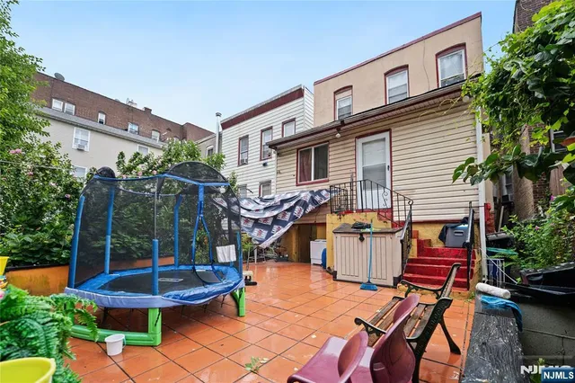 $799,000 | 6016 Monroe Place, West New York, NJ 07093