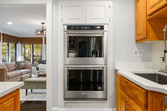 $1,180,000 | 197 Liberty Hill Road, Bedford, NH 03110