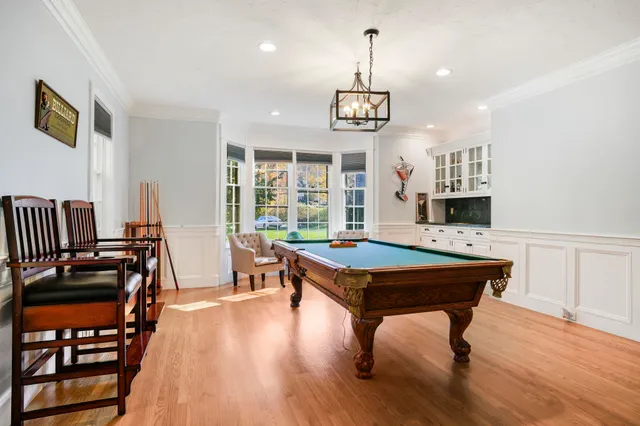 $1,180,000 | 197 Liberty Hill Road, Bedford, NH 03110