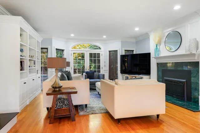 $1,180,000 | 197 Liberty Hill Road, Bedford, NH 03110