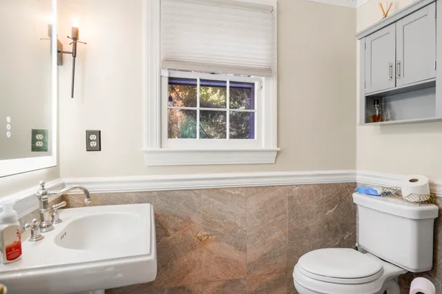 $1,180,000 | 197 Liberty Hill Road, Bedford, NH 03110