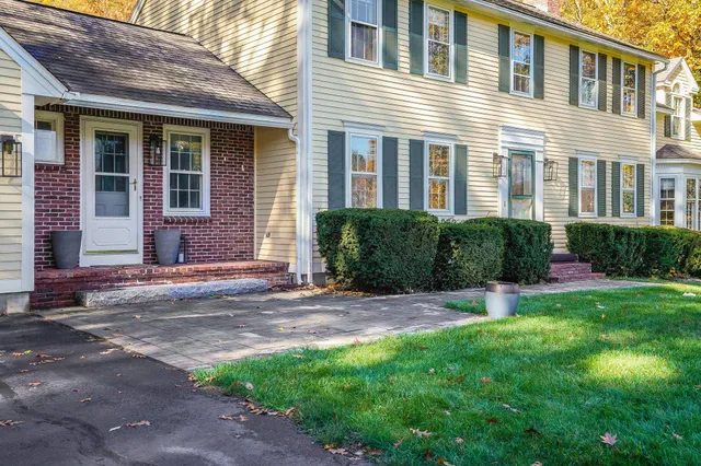 $1,180,000 | 197 Liberty Hill Road, Bedford, NH 03110