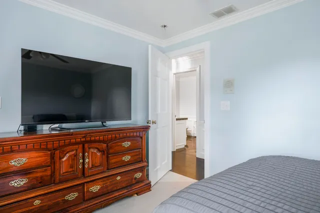 $1,180,000 | 197 Liberty Hill Road, Bedford, NH 03110