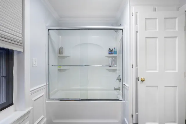 $1,180,000 | 197 Liberty Hill Road, Bedford, NH 03110