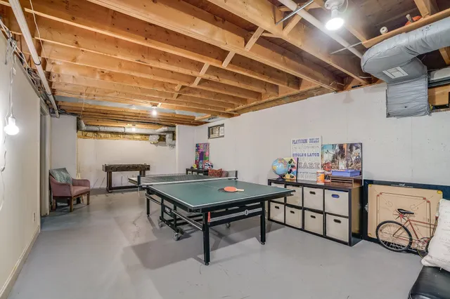 $1,180,000 | 197 Liberty Hill Road, Bedford, NH 03110