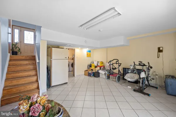 $499,900 | 1966 King Arthur Road, Philadelphia, PA 19116