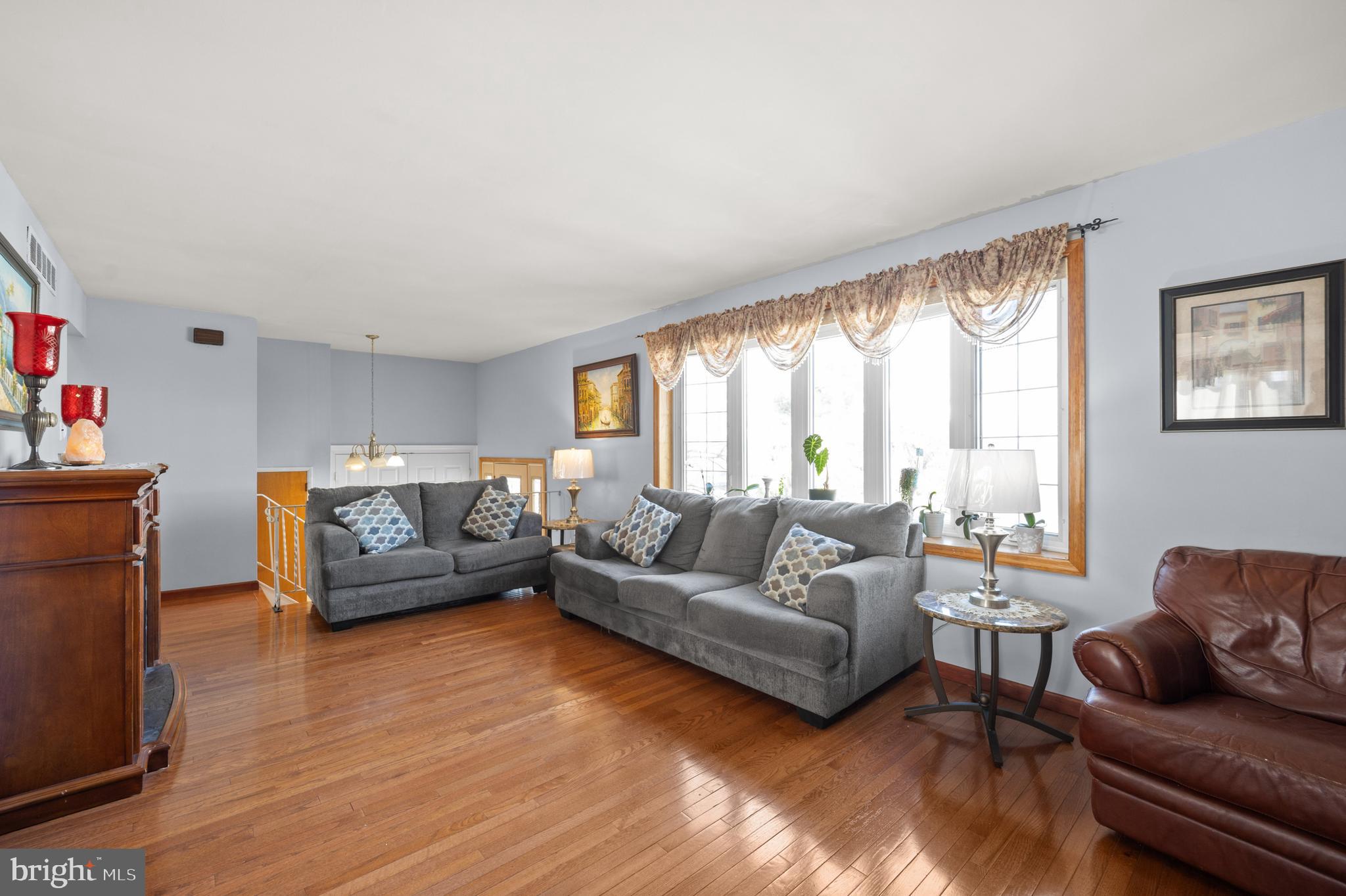 1966 King Arthur Road Philadelphia, PA 19116 - Photo 5 of 35 a living room with furniture and a large window