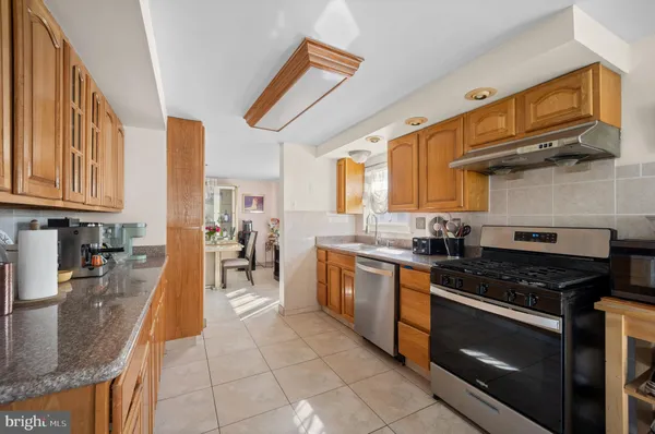 $499,900 | 1966 King Arthur Road, Philadelphia, PA 19116