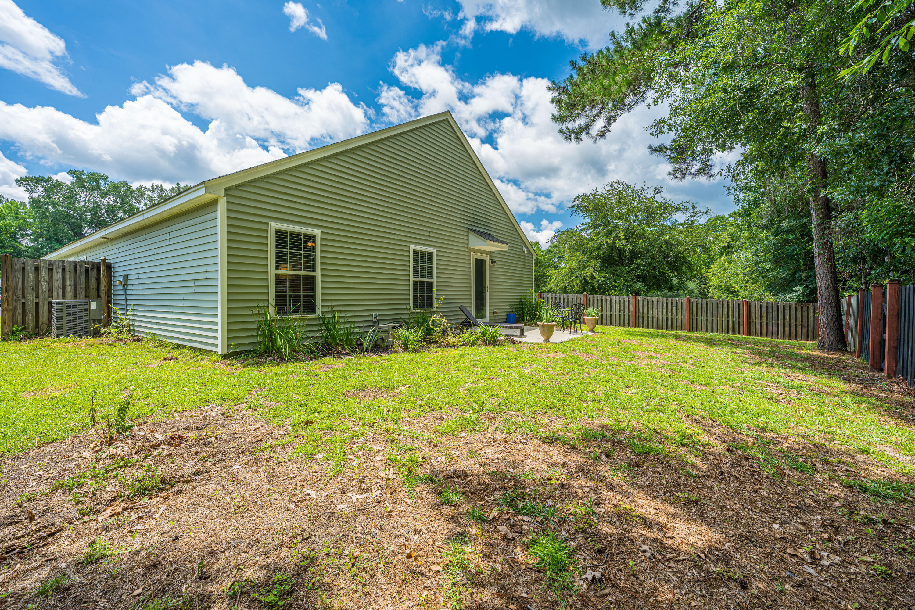 224 Myrtle Way Summerville, SC 29483 - Photo 35 of 43