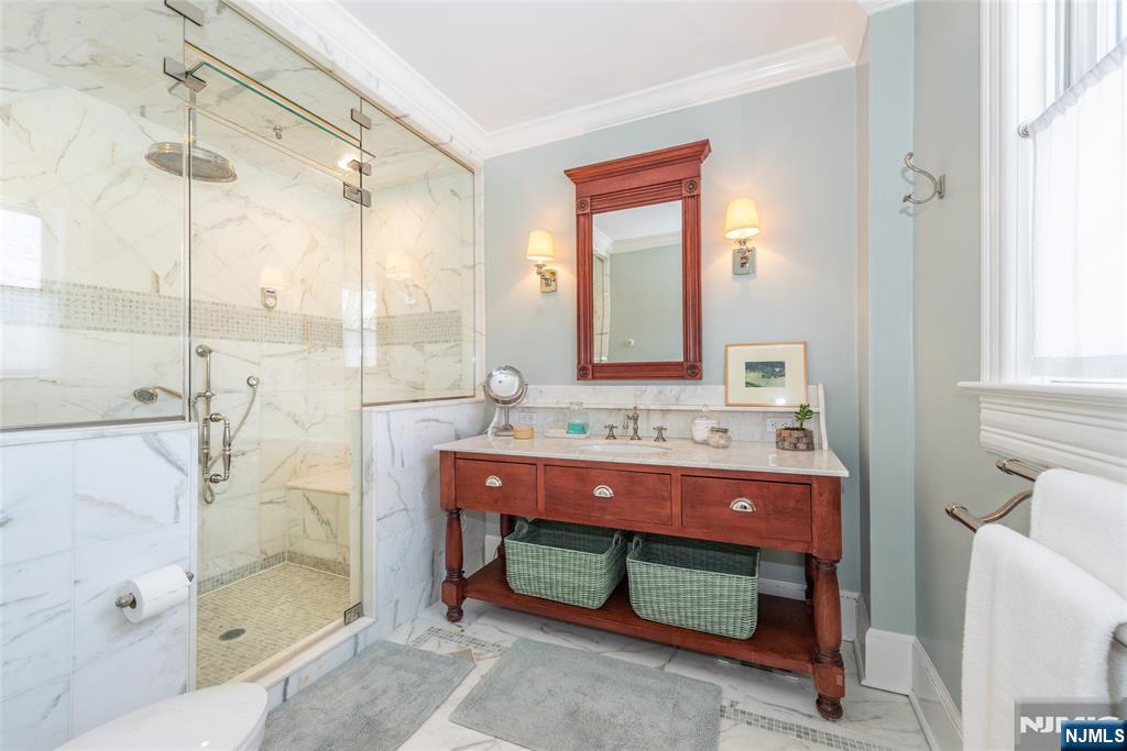 120 West Ridgewood Avenue Ridgewood, NJ 07450 - Photo 20 of 44