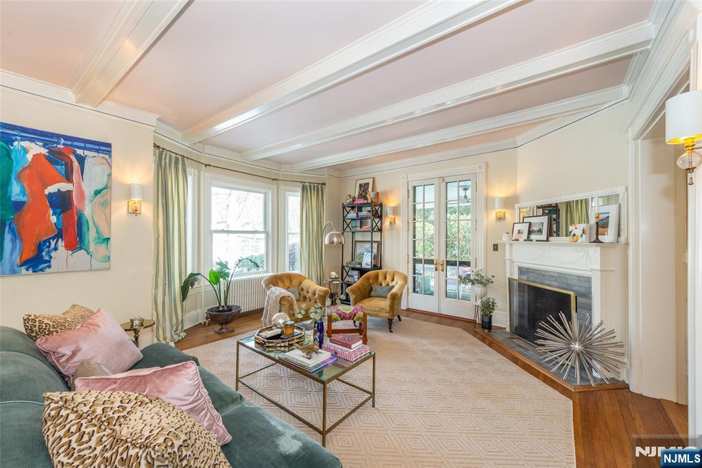 120 West Ridgewood Avenue Ridgewood, NJ 07450 - Photo 4 of 44