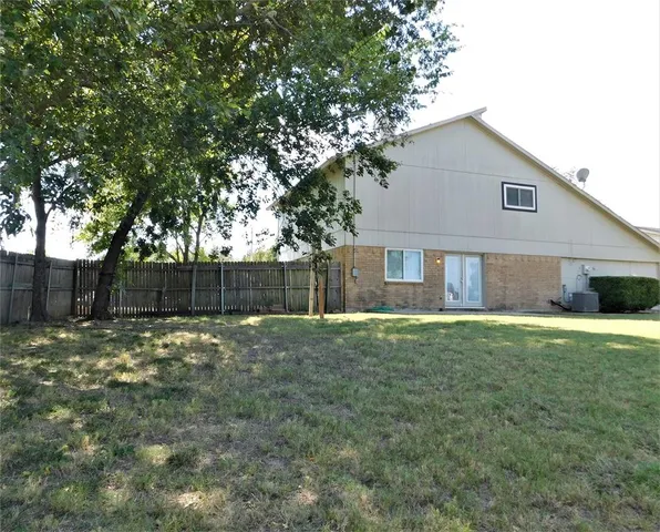 $1,995 | 219 Wildfire Drive, Lewisville, TX 75067