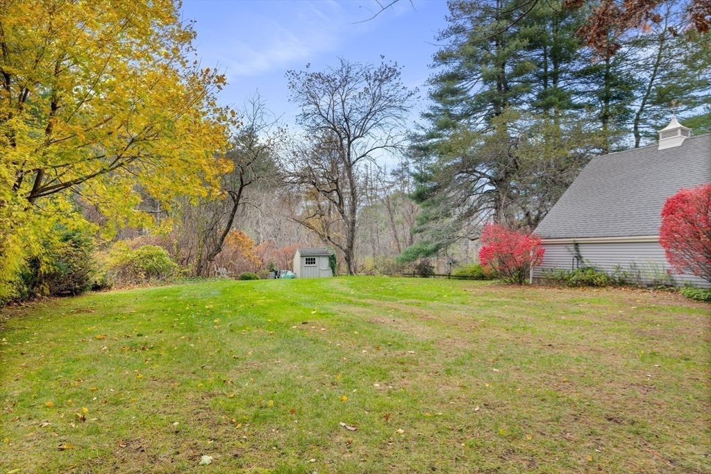 121 Cherry Brook Road Weston, MA 02493 - Photo 29 of 30 Gallery Image 29