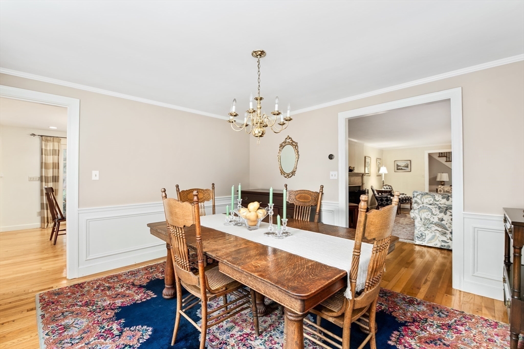 121 Cherry Brook Road Weston, MA 02493 - Photo 5 of 30 Gallery Image 5