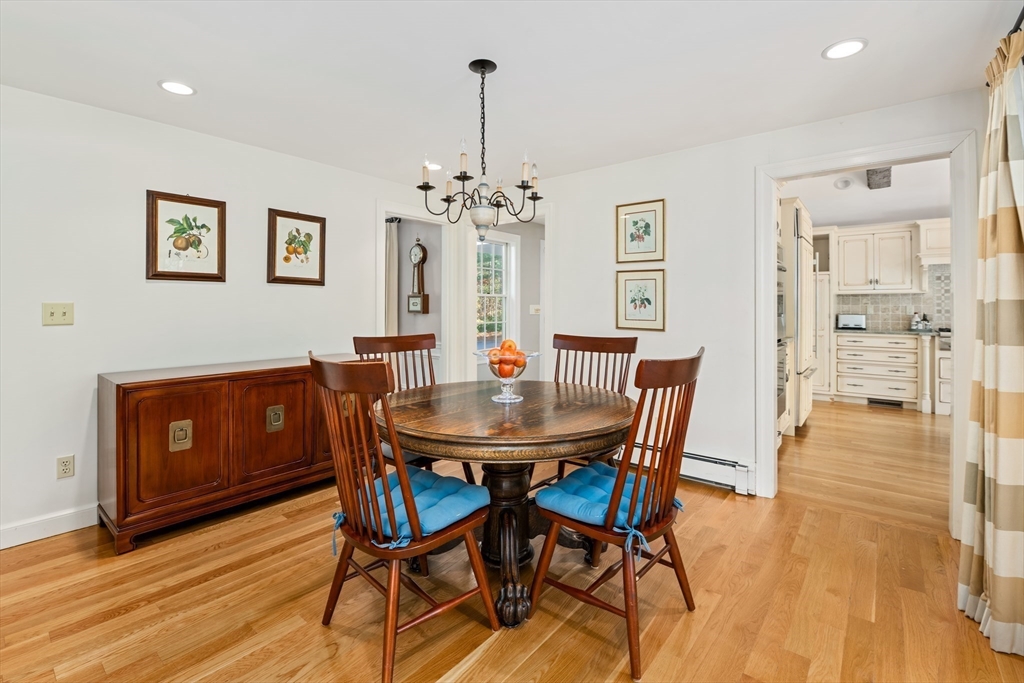 121 Cherry Brook Road Weston, MA 02493 - Photo 6 of 30 Gallery Image 6