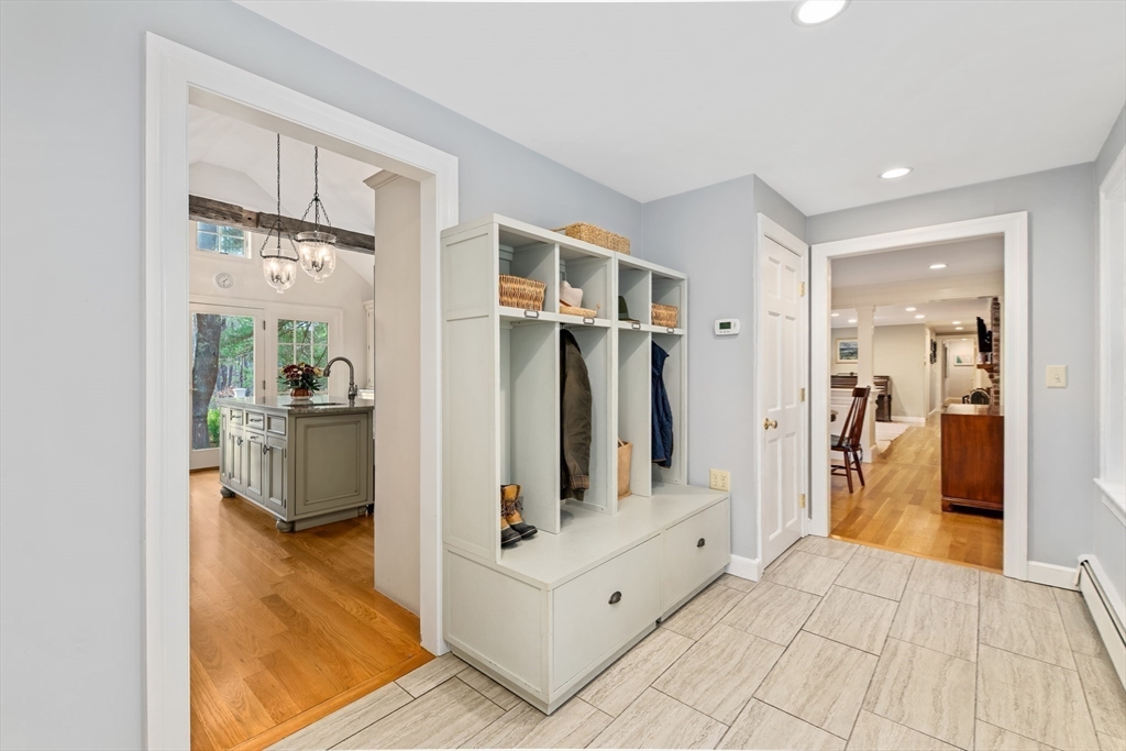 121 Cherry Brook Road Weston, MA 02493 - Photo 8 of 30 Gallery Image 8