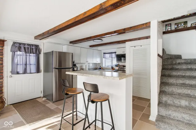 $325,000 | 8460 South Green Drive, Nineveh, IN 46164