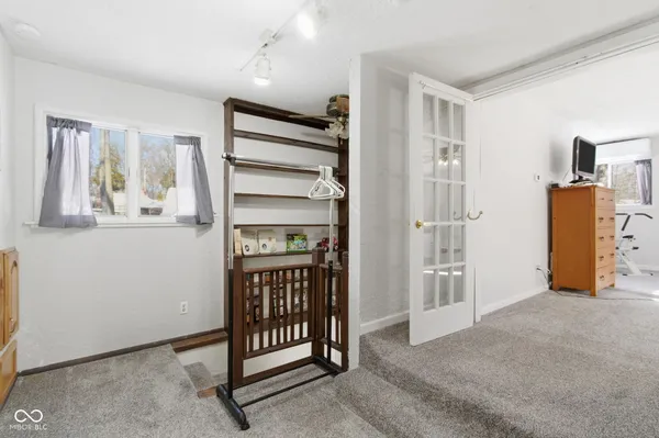 $304,899 | 8460 South Green Drive, Nineveh, IN 46164