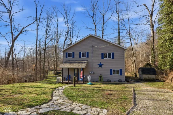 $304,899 | 8460 South Green Drive, Nineveh, IN 46164