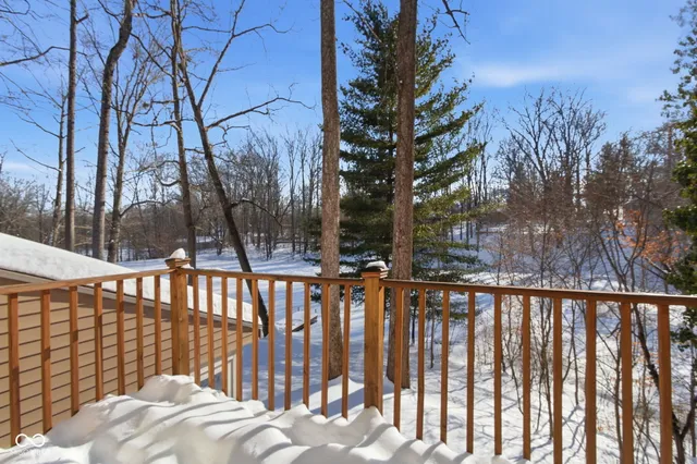 $325,000 | 8460 South Green Drive, Nineveh, IN 46164