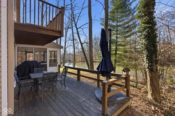 $304,899 | 8460 South Green Drive, Nineveh, IN 46164