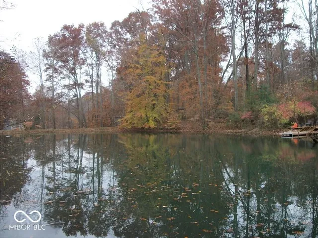 $325,000 | 8460 South Green Drive, Nineveh, IN 46164