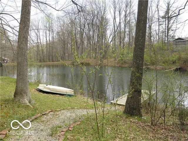 $325,000 | 8460 South Green Drive, Nineveh, IN 46164