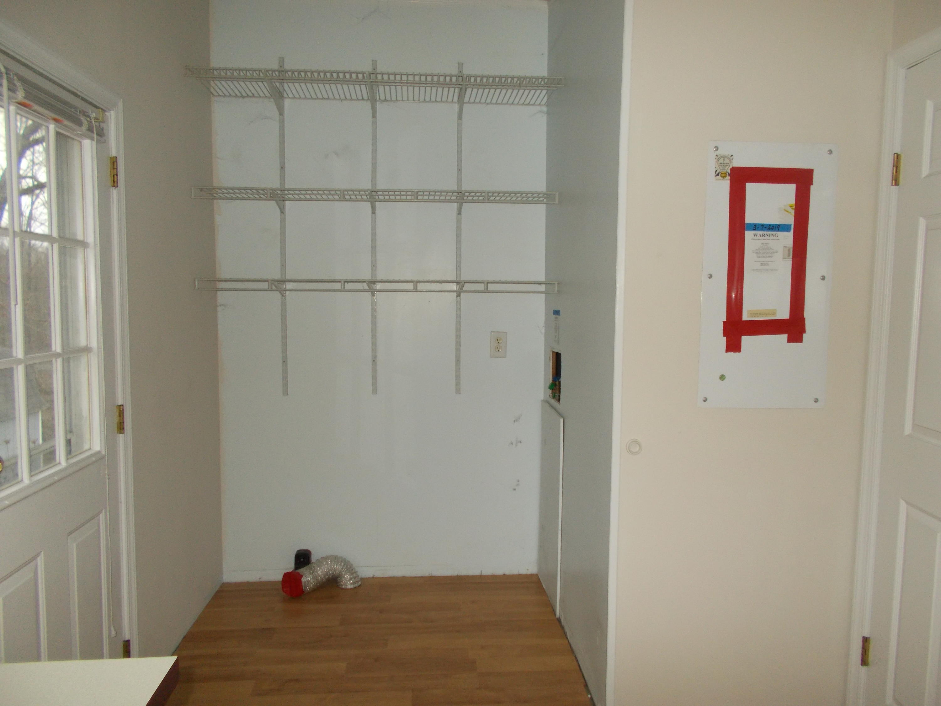 3132 Quarles Road Thaxton, VA 24174 - Photo 19 of 34 a room with a window