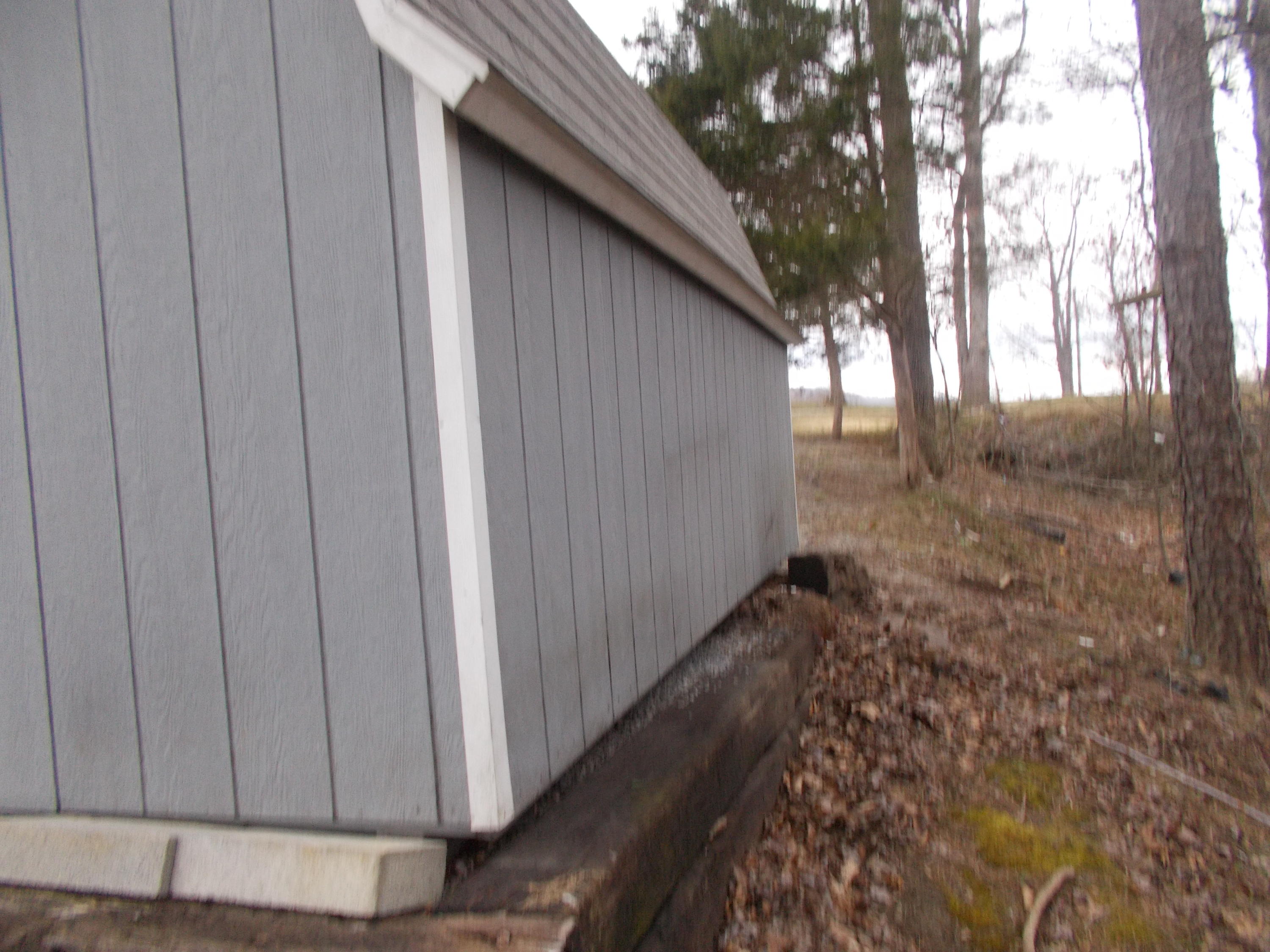 3132 Quarles Road Thaxton, VA 24174 - Photo 7 of 34 a view of a backyard of the house