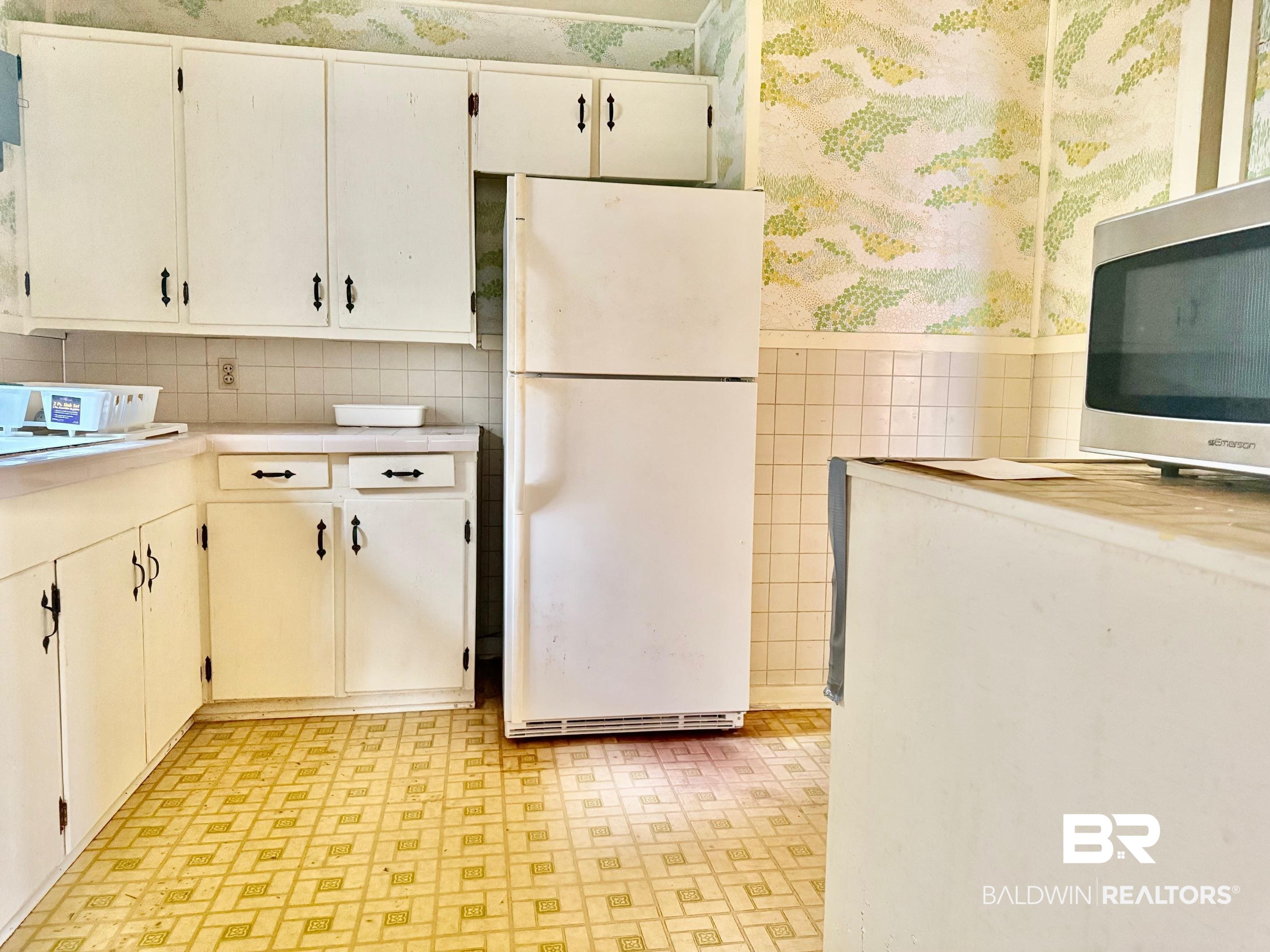 156 Pier Avenue Fairhope, AL 36532 - Photo 20 of 41