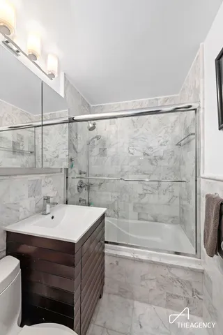 $770,000 | 180 West End Avenue, Unit 14G | Upper West Side