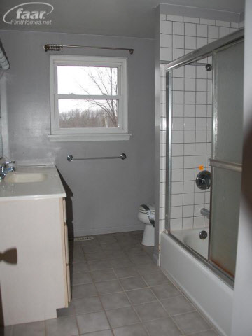 6334 Calkins Road Flint, MI 48532 - Photo 21 of 21 20166501-20.JPG