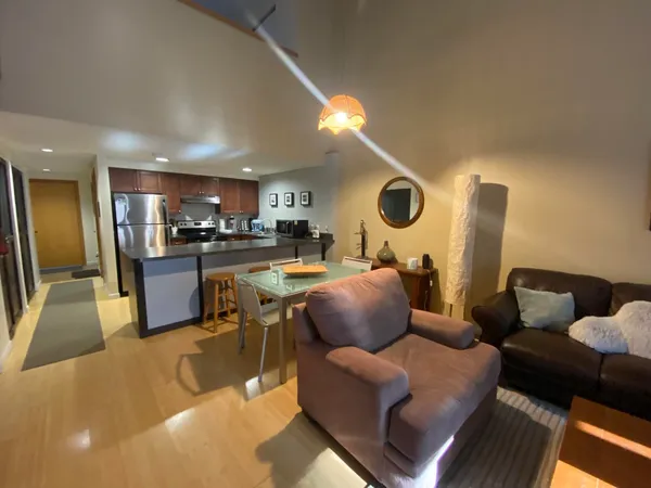 $279,000 | 13 Snow Tree Lane, Unit WILLOWS K, West Dover, VT 05356