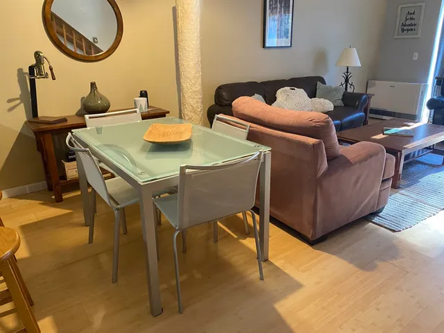 $289,000 | 13 Snow Tree Lane, Unit WILLOWS K, West Dover, VT 05356