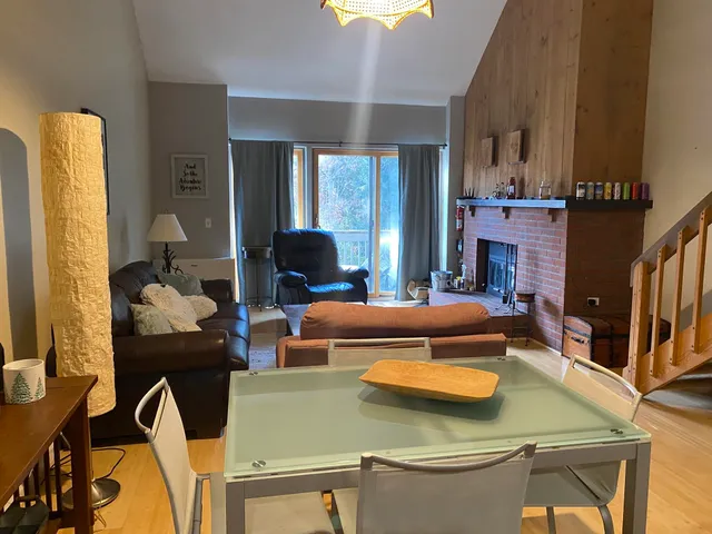 $289,000 | 13 Snow Tree Lane, Unit WILLOWS K, West Dover, VT 05356