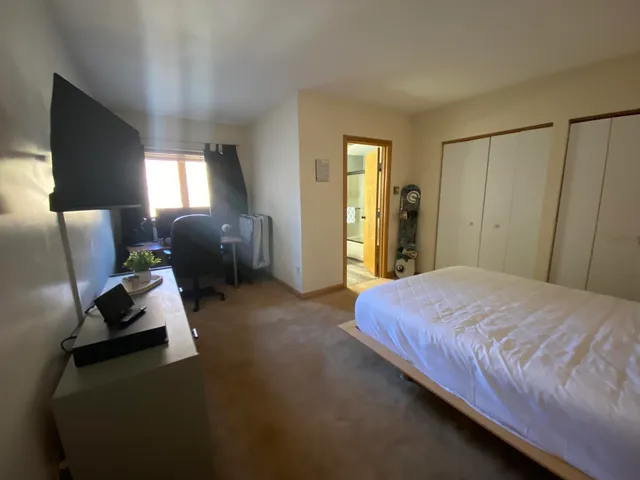 $289,000 | 13 Snow Tree Lane, Unit WILLOWS K, West Dover, VT 05356