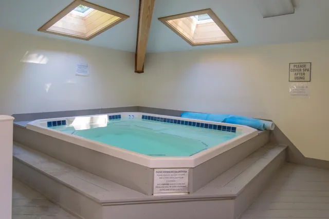 $289,000 | 13 Snow Tree Lane, Unit WILLOWS K, West Dover, VT 05356