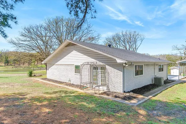 $450,000 | 18541 FM 17, Canton, TX 75103