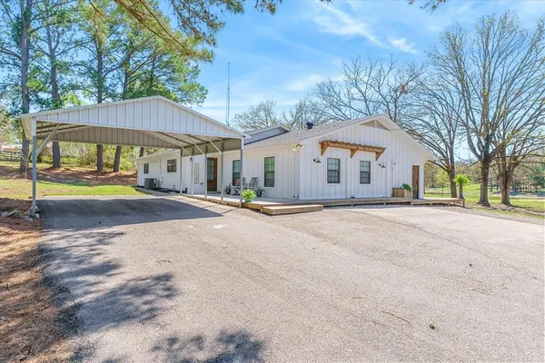 $450,000 | 18541 FM 17, Canton, TX 75103