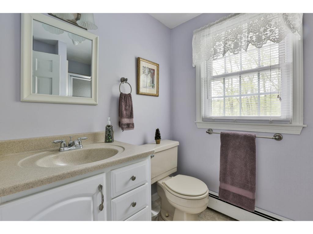 11 Heritage Hill Road Windham, NH 03087 - Photo 20 of 32