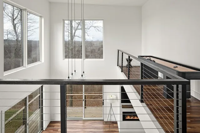 $899,900 | 1171 Hutchins Bend Road, Sparta, TN 38583