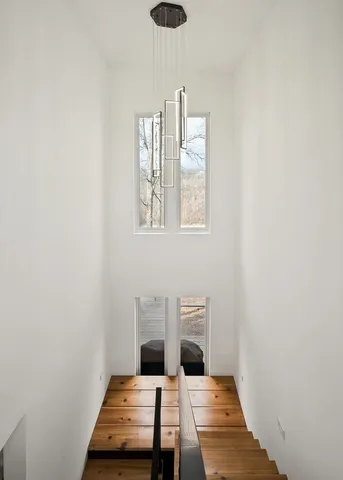 $899,900 | 1171 Hutchins Bend Road, Sparta, TN 38583