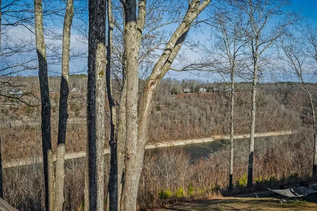 $899,900 | 1171 Hutchins Bend Road, Sparta, TN 38583